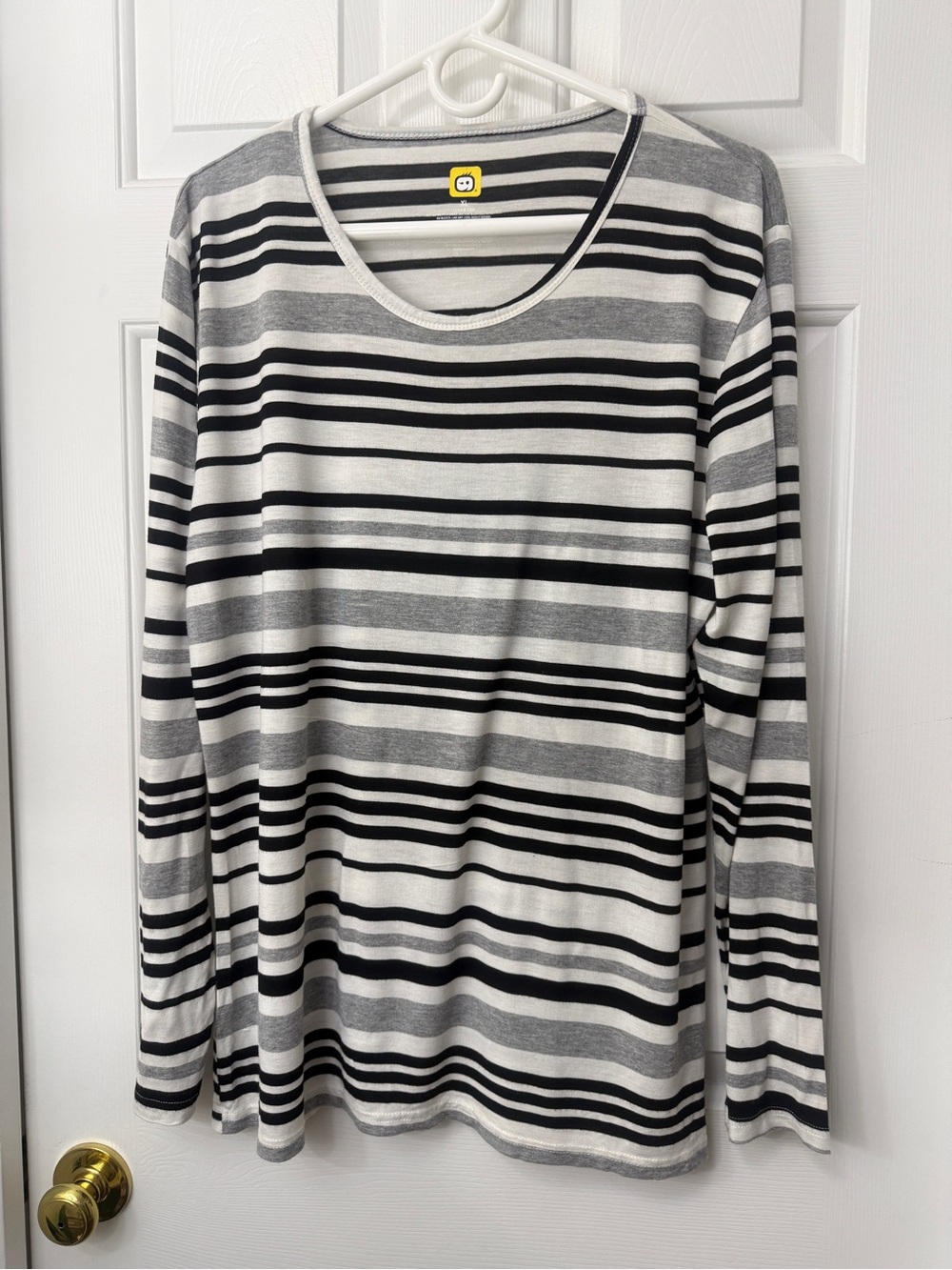 STYLUS Long Sleeve Striped Tee in Black, Gray & White